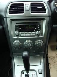 2005 Subaru Impreza Photos