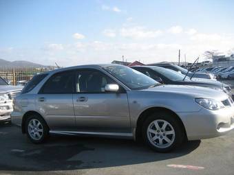 2005 Subaru Impreza Photos