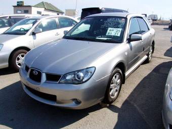 2005 Subaru Impreza Photos