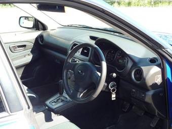 2005 Subaru Impreza Photos