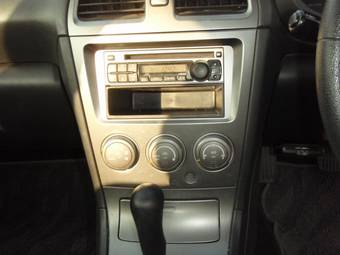 2005 Subaru Impreza Photos