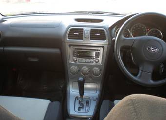 2005 Subaru Impreza Pictures