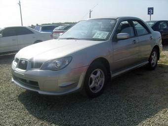 2005 Subaru Impreza Pictures