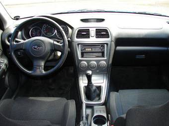 2005 Subaru Impreza Photos