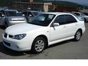 2005 Subaru Impreza Pictures