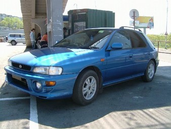 1998 Subaru Impreza Wagon Pictures