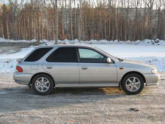 1999 Subaru Impreza Wagon Photos