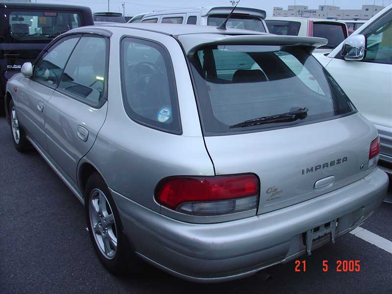 2000 Subaru Impreza Wagon Pictures