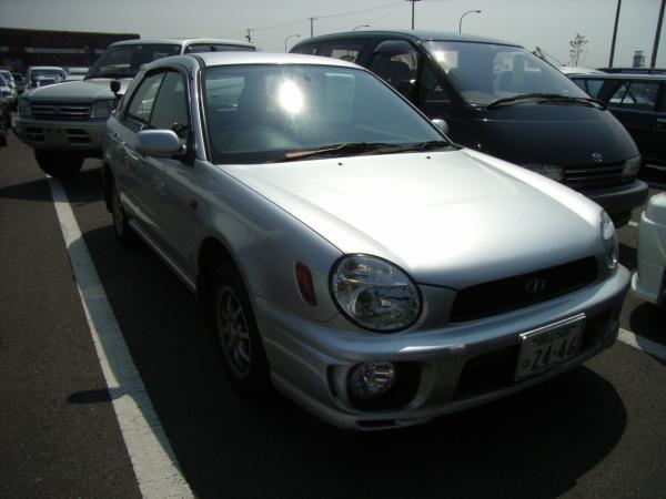 2000 Subaru Impreza Wagon Pictures