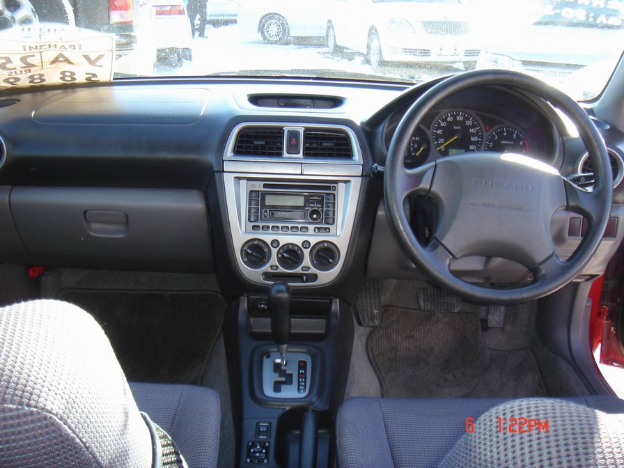 2000 Subaru Impreza Wagon Pictures
