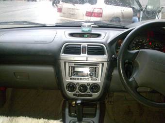 2000 Subaru Impreza Wagon Pictures