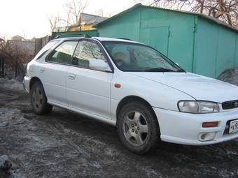 2000 Subaru Impreza Wagon Pictures