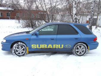 2000 Subaru Impreza Wagon Photos