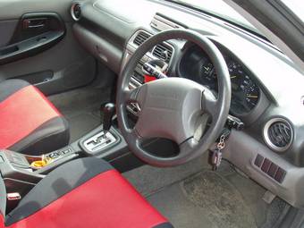2000 Subaru Impreza Wagon Photos