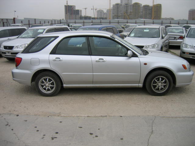 2001 Subaru Impreza Wagon Photos