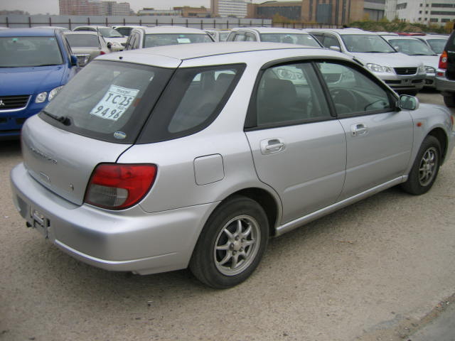 2001 Subaru Impreza Wagon Pictures