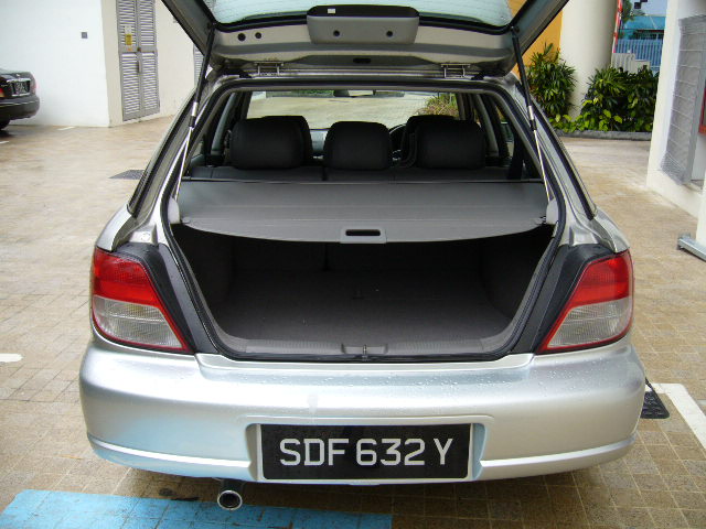 2001 Subaru Impreza Wagon Photos