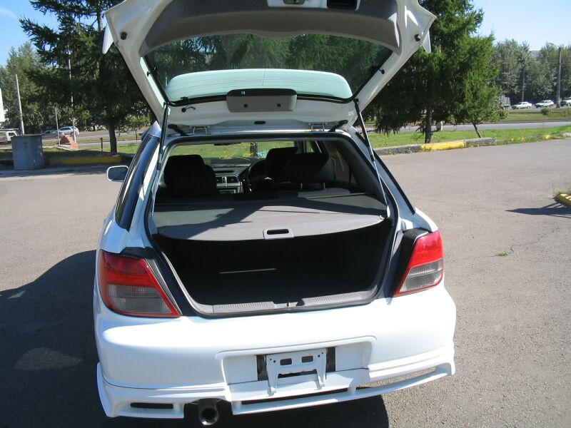 2002 Subaru Impreza Wagon Photos