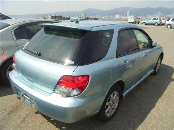 2002 Subaru Impreza Wagon Photos