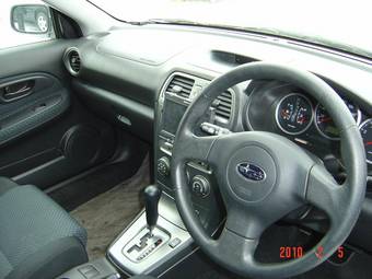 2004 Subaru Impreza Wagon Pictures