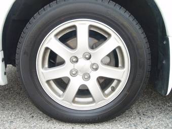 2004 Subaru Impreza Wagon Photos