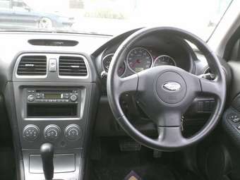 2005 Subaru Impreza Wagon Photos