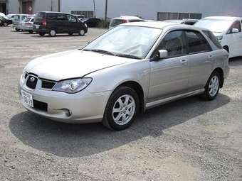 2005 Subaru Impreza Wagon Pictures