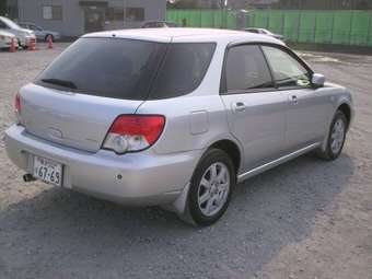 2005 Subaru Impreza Wagon Pictures