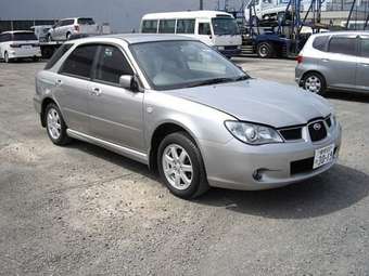 2005 Subaru Impreza Wagon Pictures