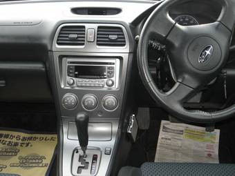2005 Subaru Impreza Wagon Photos