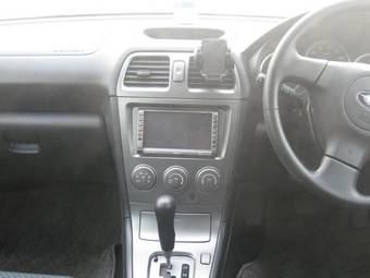 2005 Subaru Impreza Wagon Photos