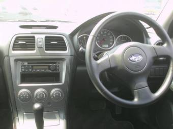 2005 Subaru Impreza Wagon Pictures