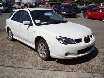 2005 Subaru Impreza Wagon Photos