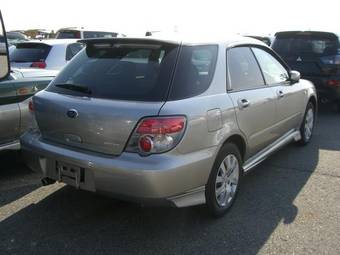 2005 Subaru Impreza Wagon Pictures