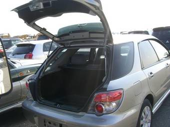 2005 Subaru Impreza Wagon Photos
