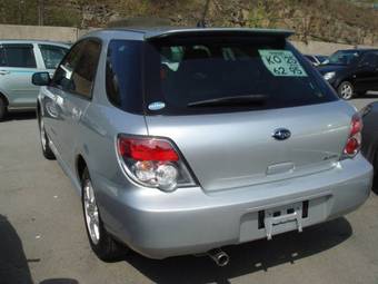 2005 Subaru Impreza Wagon Photos