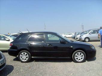 2005 Subaru Impreza Wagon Pictures