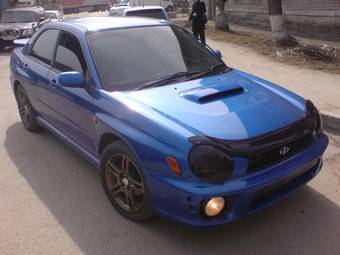 2000 Subaru Impreza WRX Images