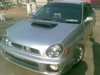 2000 Subaru Impreza WRX Photos