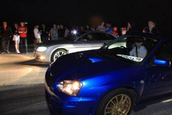 2003 Subaru Impreza WRX Photos