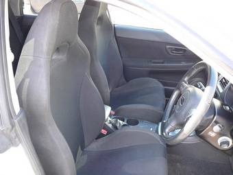 2004 Subaru Impreza WRX Pictures
