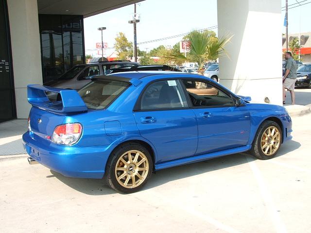 2005 Subaru Impreza WRX Pictures
