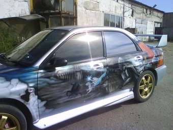 2000 Subaru Impreza WRX STI Pictures