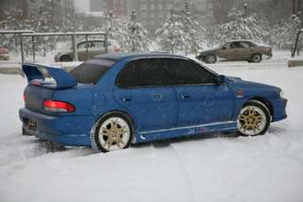 2000 Subaru Impreza WRX STI Pics