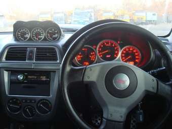 2002 Subaru Impreza WRX STI Pictures