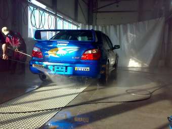 2003 Subaru Impreza WRX STI Images