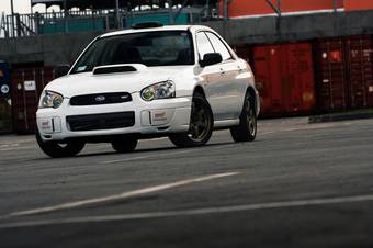 2003 Subaru Impreza WRX STI Pictures