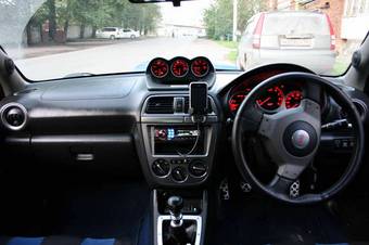 2003 Subaru Impreza WRX STI Pictures