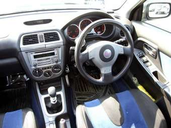 2004 Subaru Impreza WRX STI Images