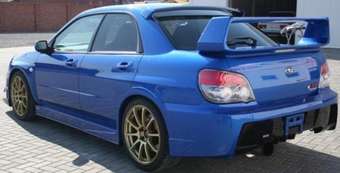 2005 Subaru Impreza WRX STI Photos